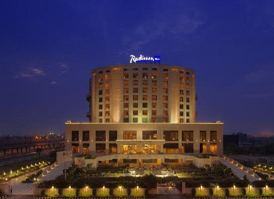 Radisson-Blu-Hotel-New-Delhi-Dwarka-Escorts