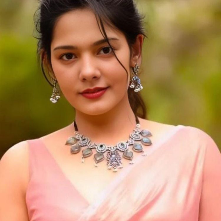 Decent-escort-in-udaipur